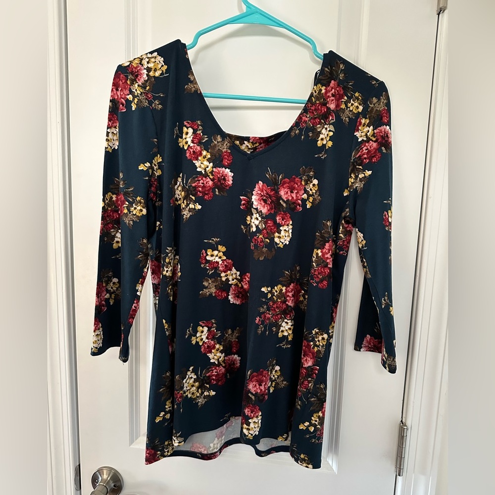 Nine Britton Silvia Back Detail Knit Top - Navy - Size M